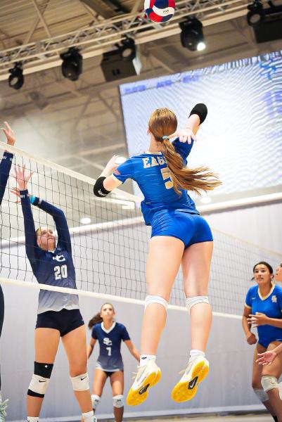 Santa Margarita High School Girls Indoor Volleyball, photo 15